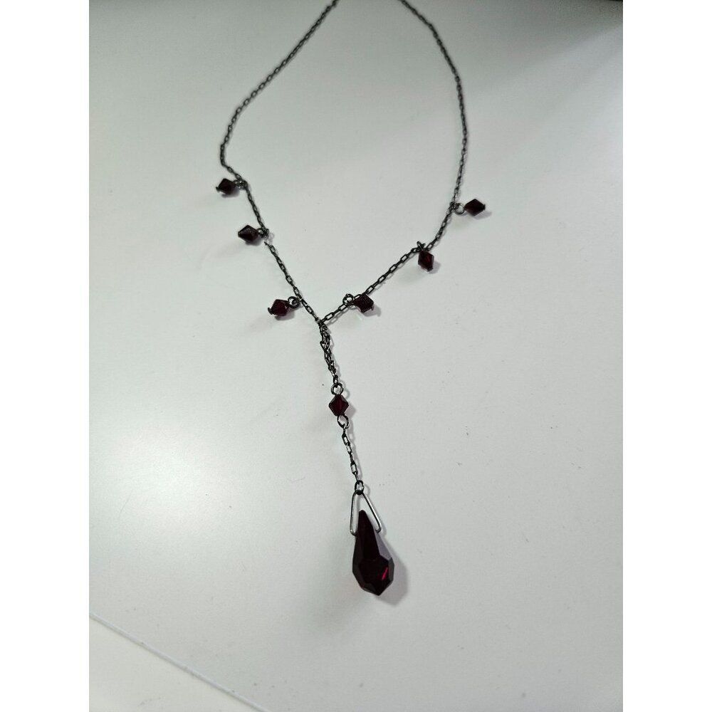 Dark silver tone Y style necklace 18-21"